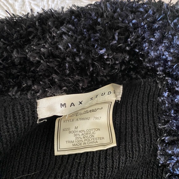 Cardigan Sweater; faux fur trim. Vintage Max Studio. BLACK - Picture 4 of 6